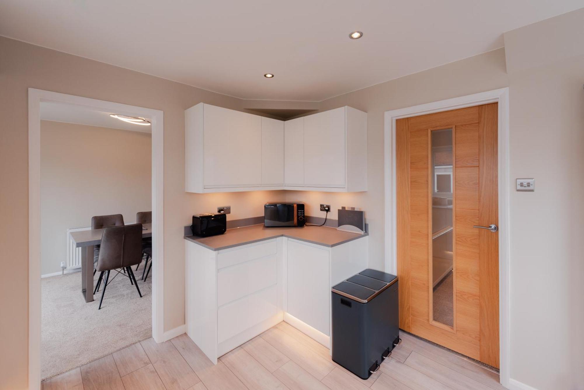 Luxury Recently Renovated 3 Bedroom Home In Sandwich Kent Extérieur photo
