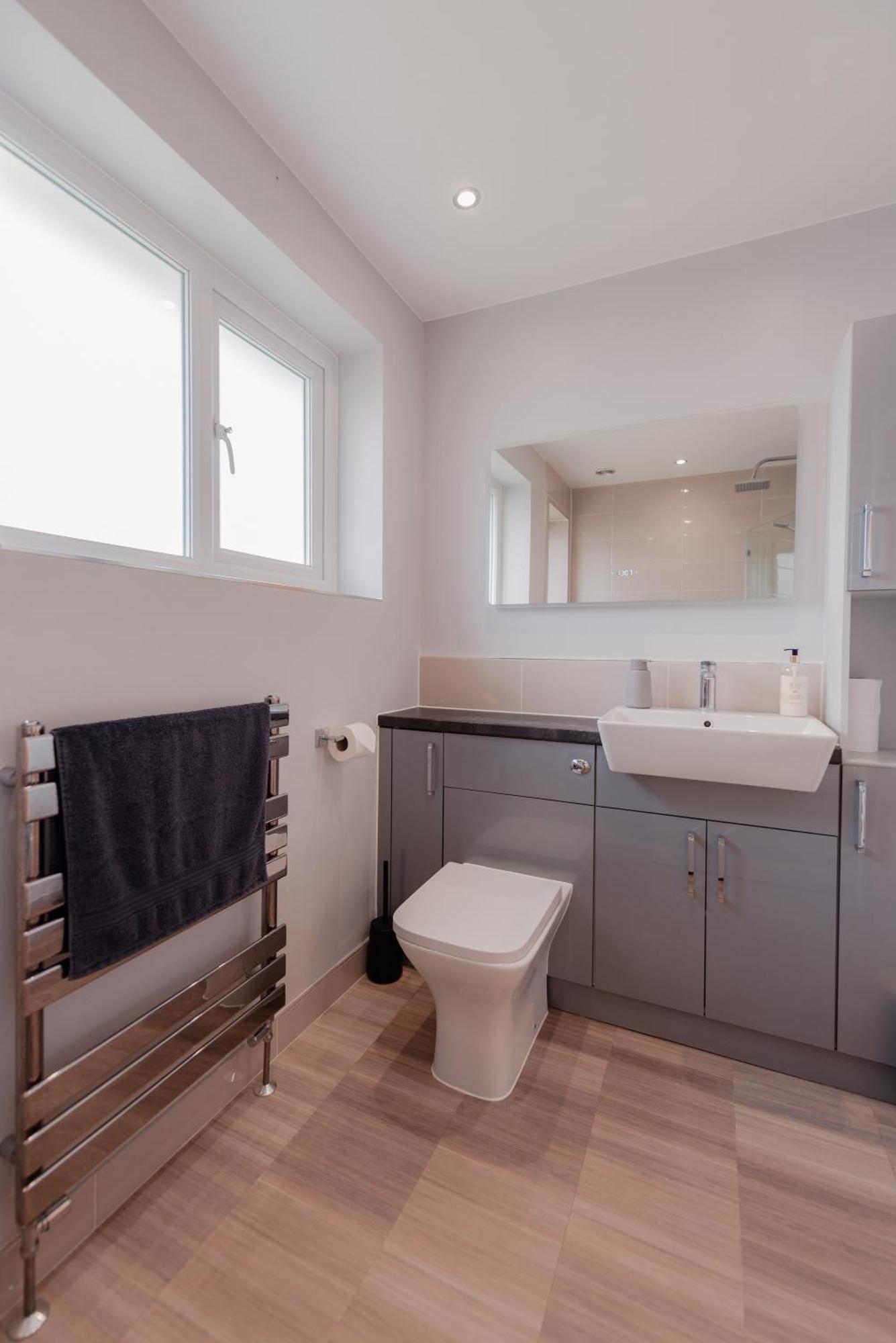 Luxury Recently Renovated 3 Bedroom Home In Sandwich Kent Extérieur photo