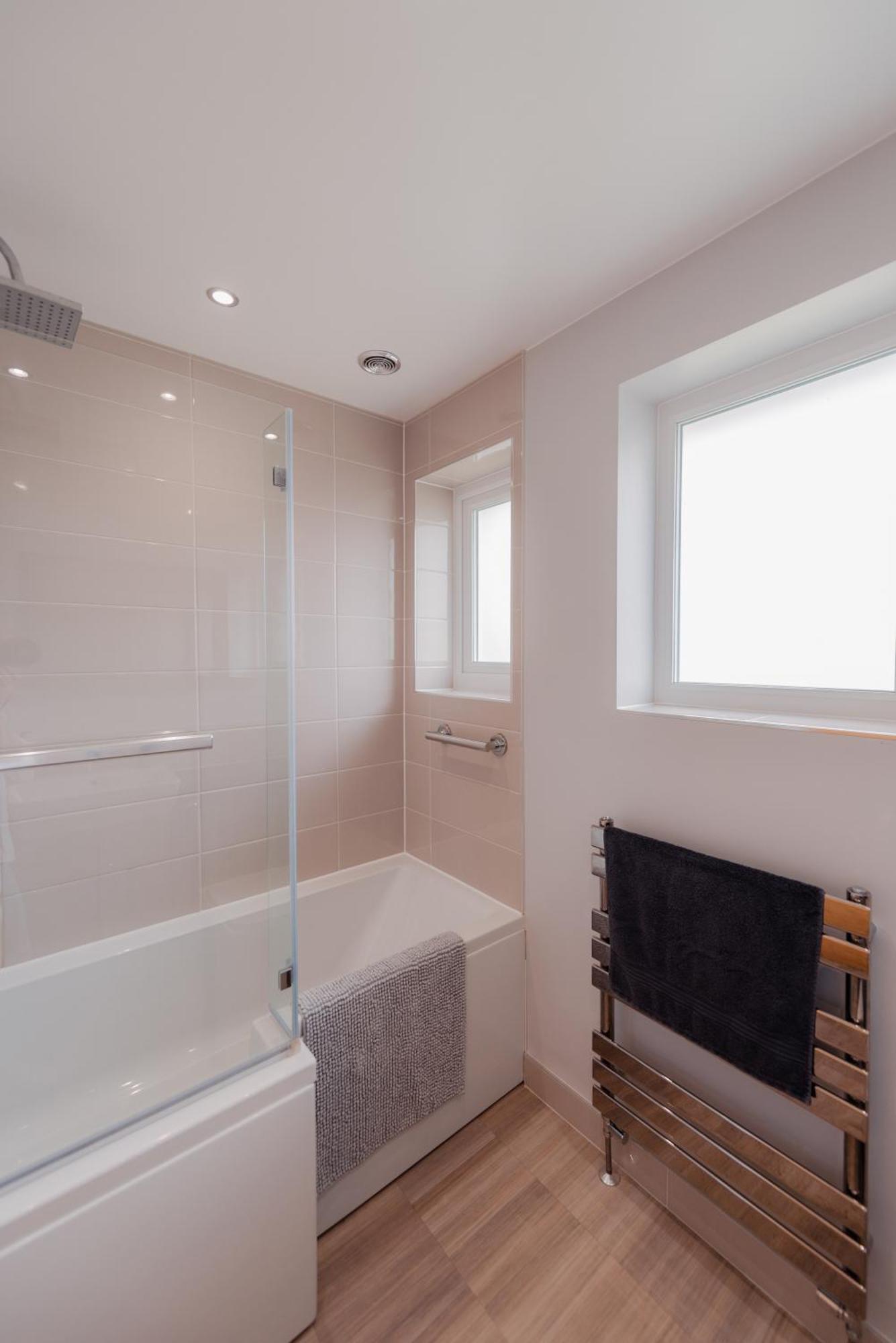 Luxury Recently Renovated 3 Bedroom Home In Sandwich Kent Extérieur photo