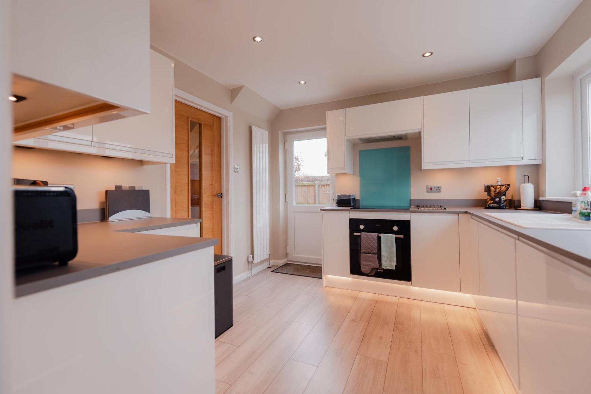 Luxury Recently Renovated 3 Bedroom Home In Sandwich Kent Extérieur photo